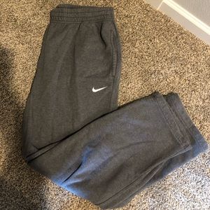 nike sweats